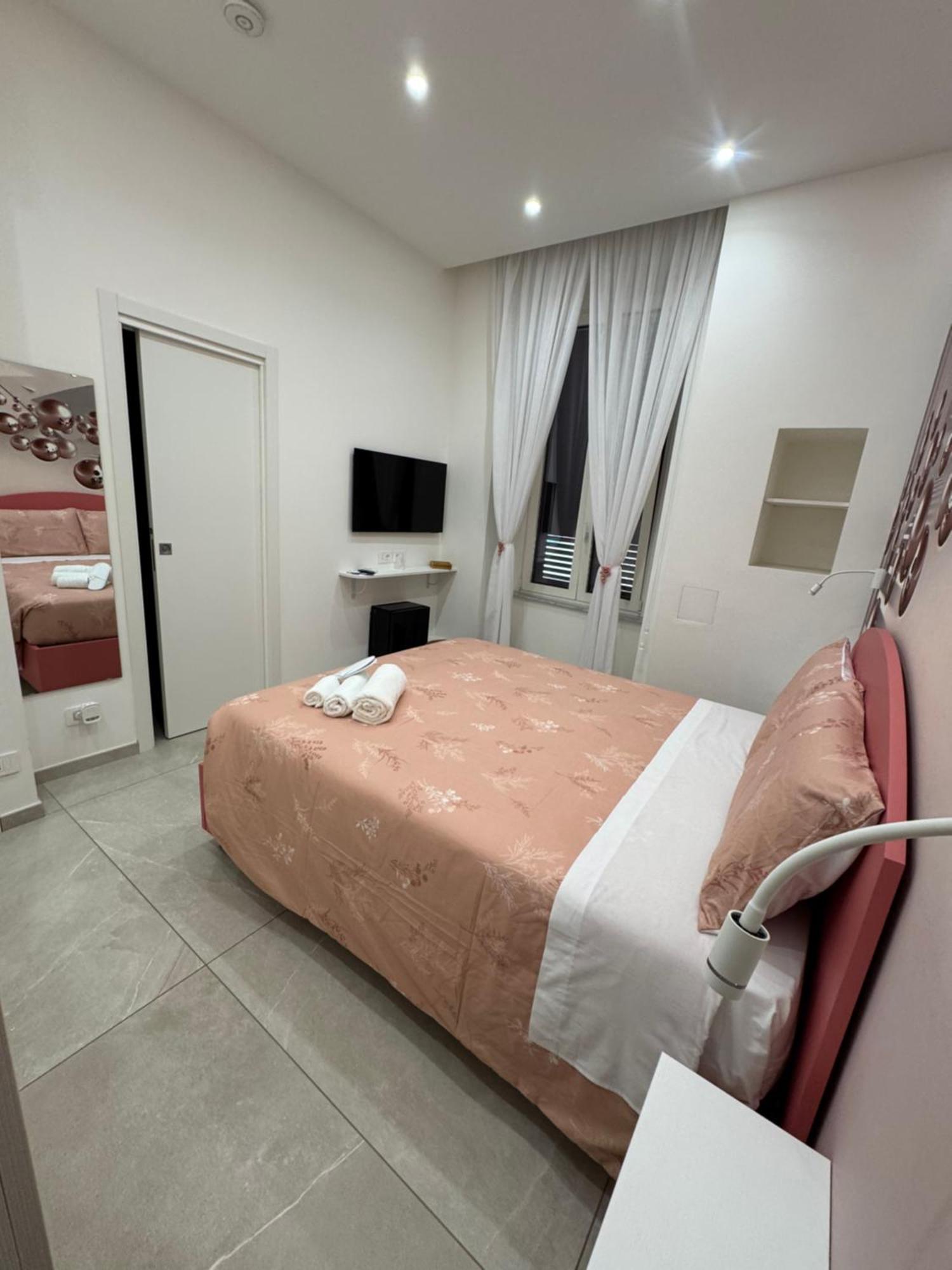 B&B Corso Garibaldi 165 Neapel Exterior foto